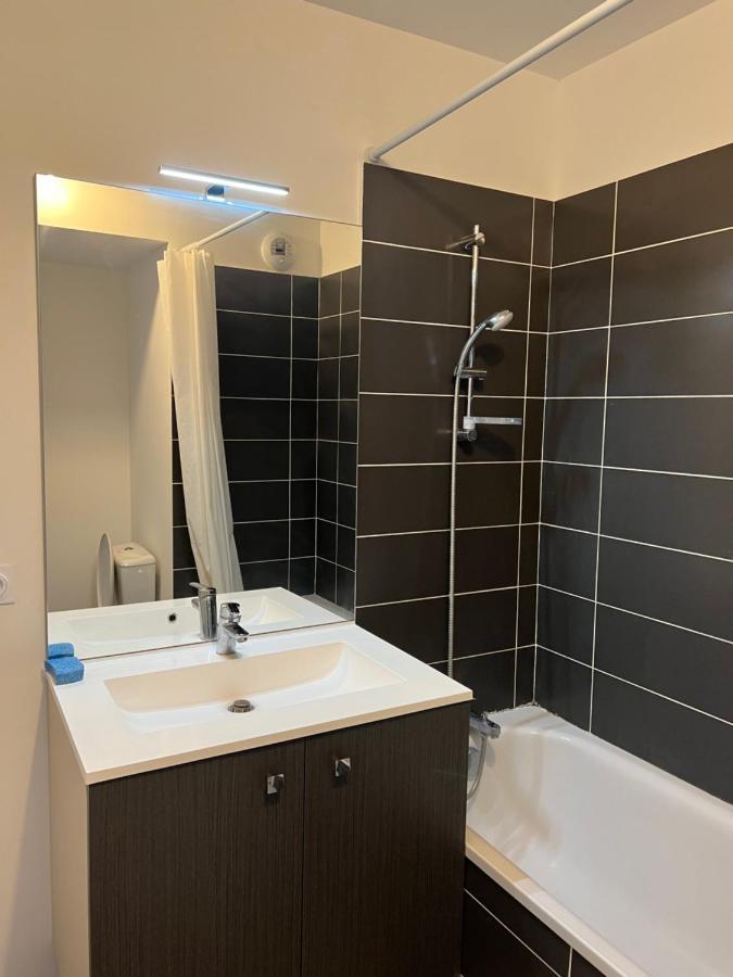 Residence Neuve Le K 10 Mn Gare, Parking , Tram Montpellier Dış mekan fotoğraf